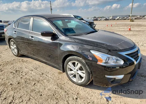 2015 Nissan Altima 2.5 из США, поврежденный, VIN 1N4AL3APXFC196986